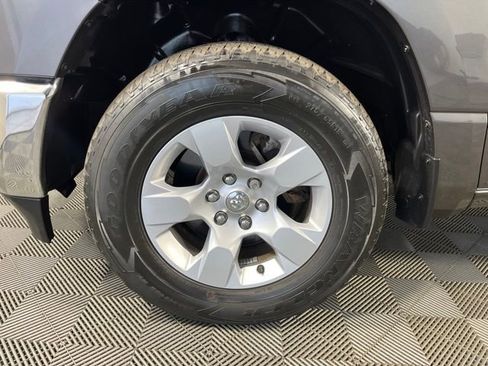 Used 2023 RAM 1500 Big Horn AWD/4WD image 11