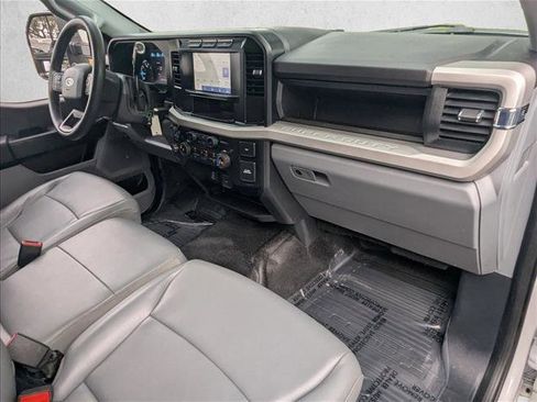 Used 2024 Ford F250 XL RWD image 17