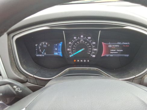 Used 2014 Ford Fusion Titanium FWD image 14