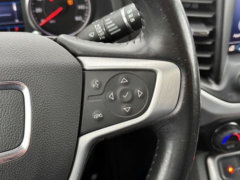 Used 2020 GMC Acadia SLE w/ Driver Convenience Package image 21