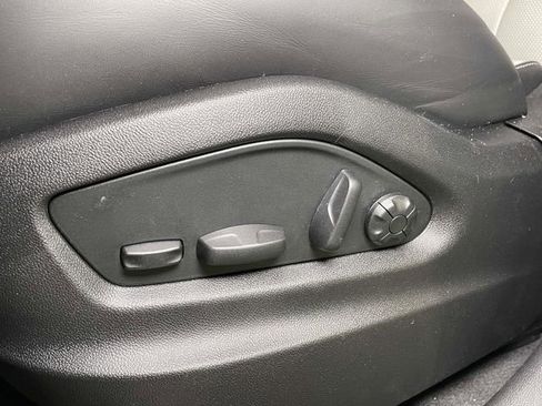 New 2026 Porsche Cayenne E-Hybrid Coupe image 17