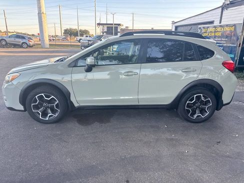 Used 2014 Subaru Crosstrek 2.0i Limited image 3