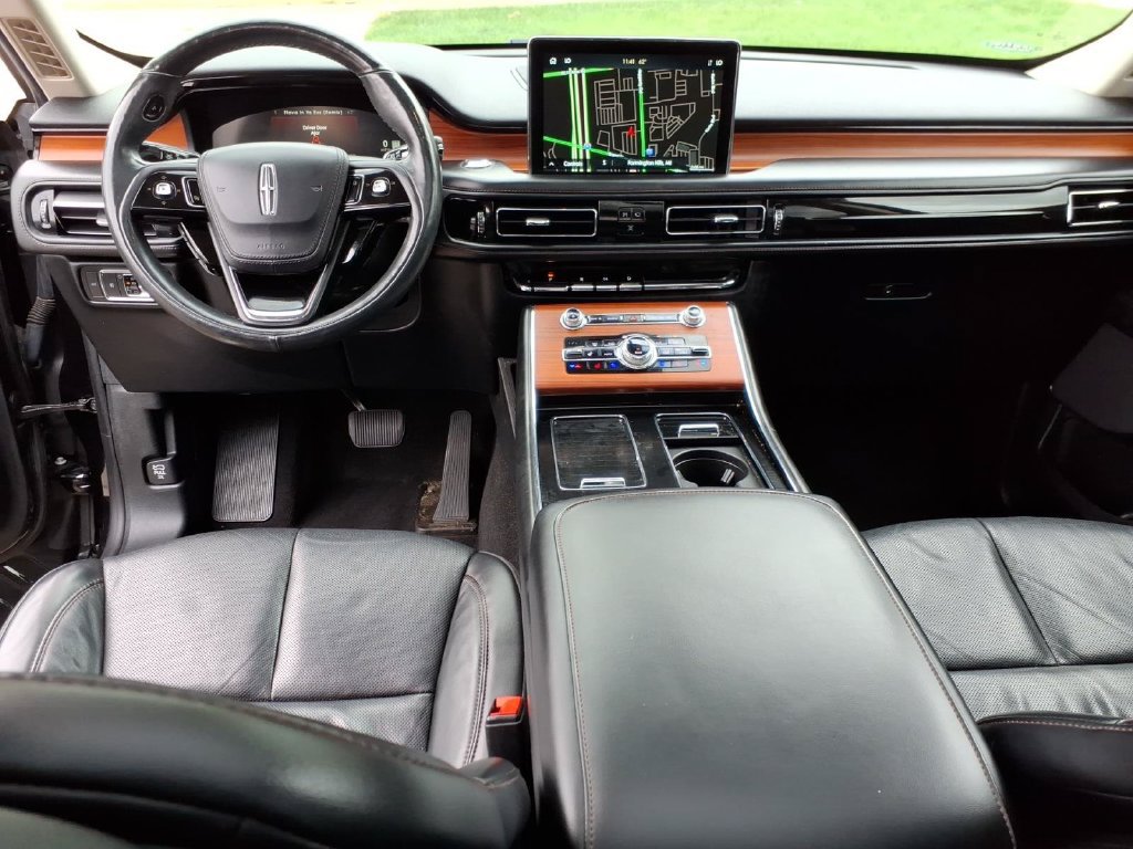 Used 2020 Lincoln Aviator Reserve w/ Equipment Group 201A AWD/4WD image 14