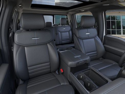 New 2025 Ford F250 Platinum image 10