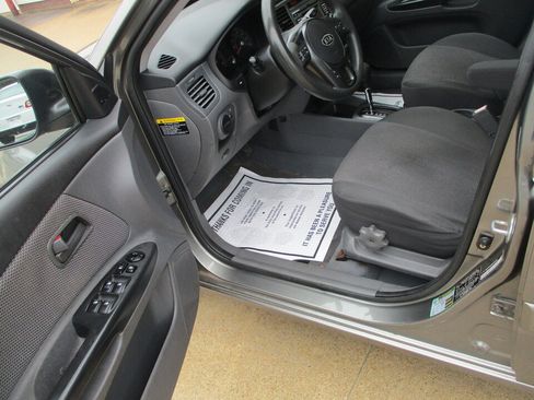 Used 2011 Kia Rio LX w/ Value Pkg FWD image 9