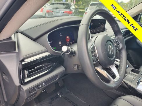 Used 2024 Acura MDX FWD image 16