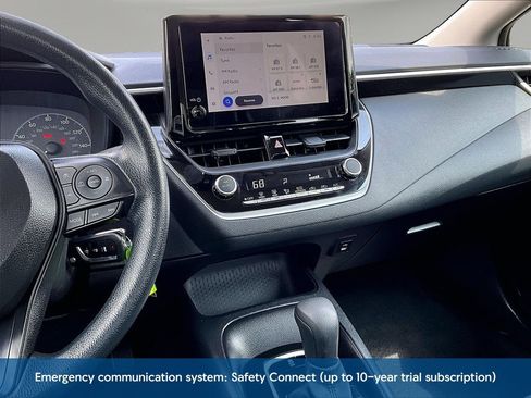 Used 2025 Toyota Corolla LE FWD image 12