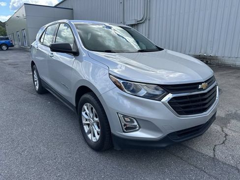 Used 2018 Chevrolet Equinox LS AWD/4WD image 11