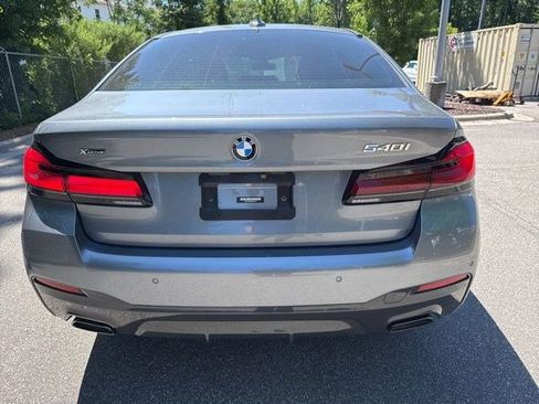 Used 2022 BMW 540i xDrive w/ Dynamic Handling Package AWD/4WD image 6