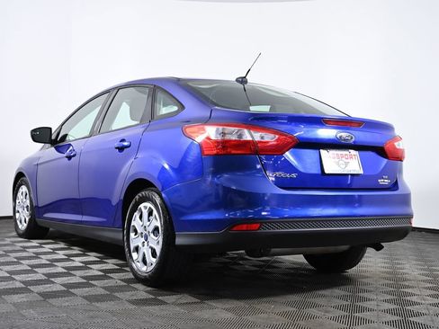 Used 2012 Ford Focus SE FWD image 5