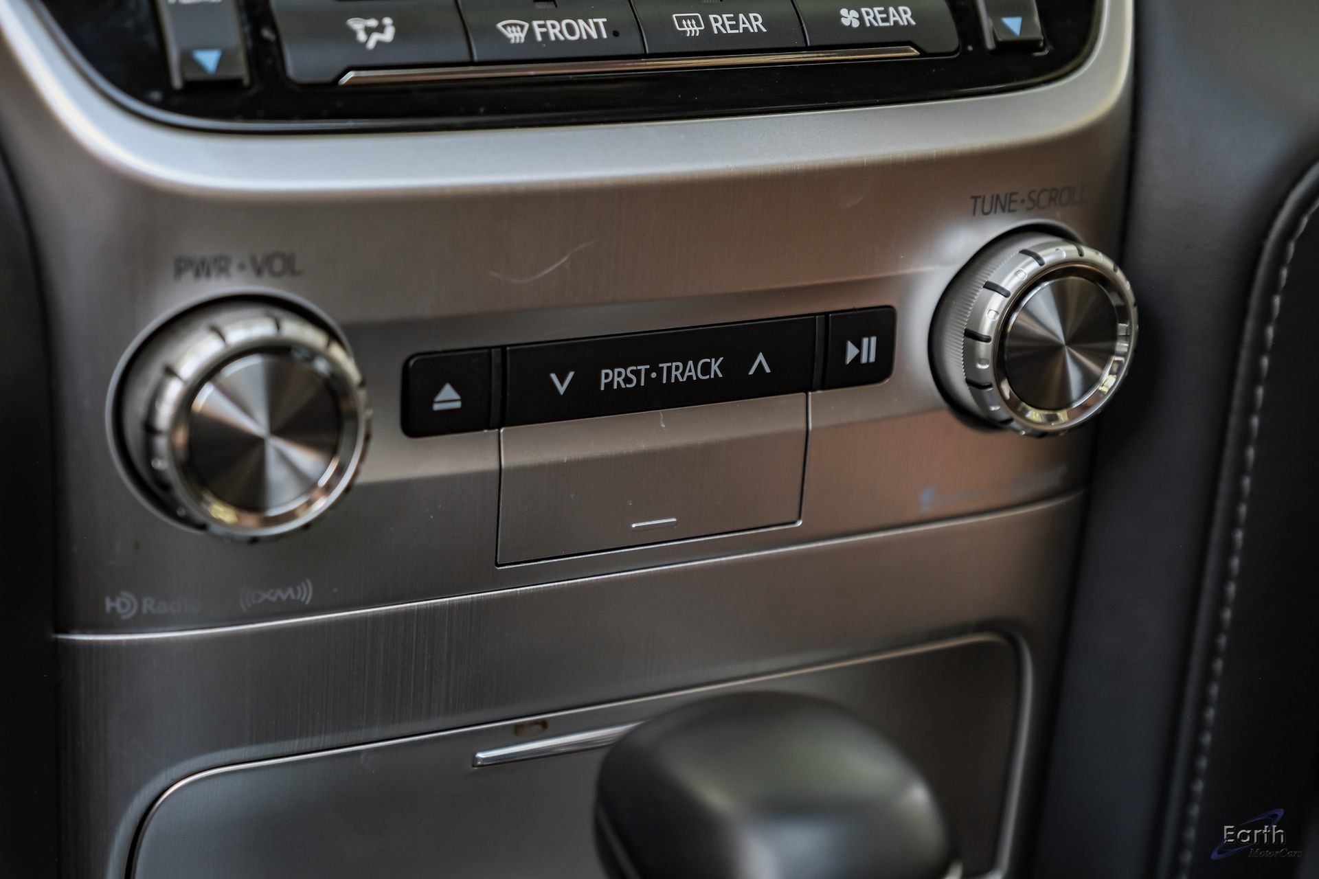 Used 2020 Toyota Land Cruiser AWD/4WD image 69