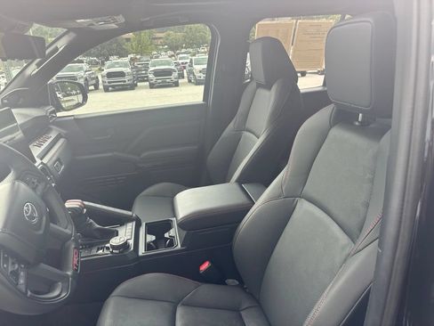 Used 2025 Toyota 4Runner TRD Pro AWD/4WD image 34