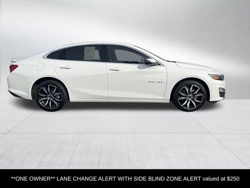 Used 2024 Chevrolet Malibu RS image 2