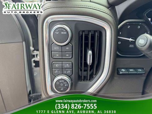 Used 2021 GMC Sierra 2500 Denali w/ Denali Ultimate Package AWD/4WD image 18