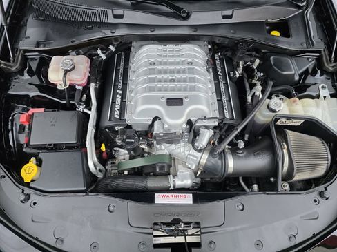 Used 2021 Dodge Charger SRT Hellcat image 16