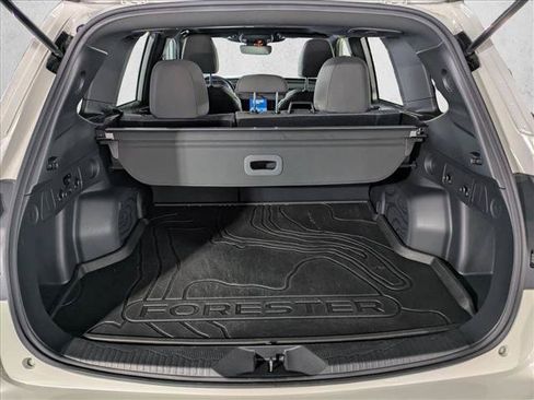 Used 2025 Subaru Forester Premium w/ Convenience Package #1 AWD/4WD image 7