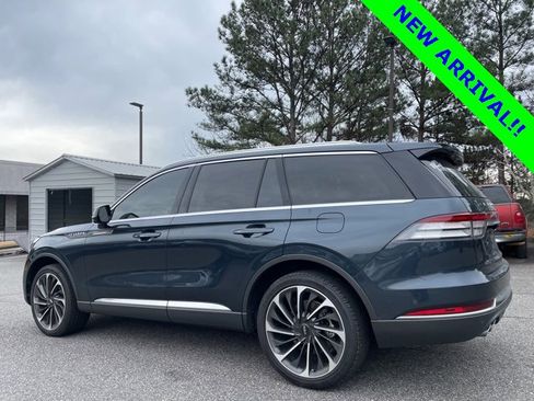 Used 2024 Lincoln Aviator Reserve w/ Equipment Group 201A image 6