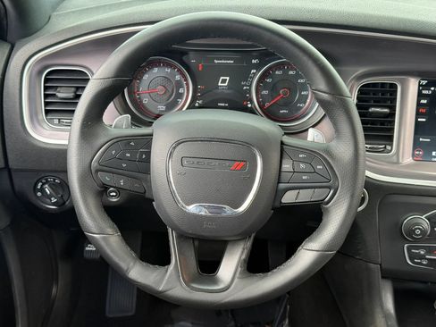 Used 2019 Dodge Charger GT w/ Performance Handling Group RWD image 17