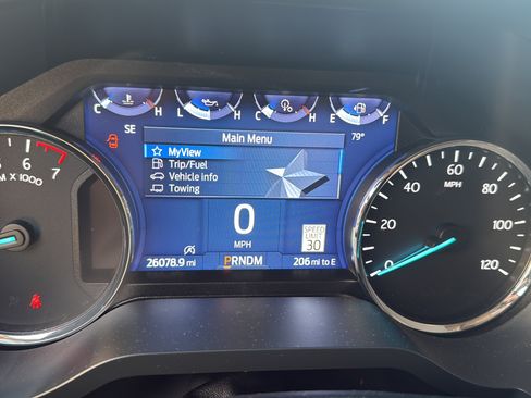 Used 2024 Ford Expedition XLT RWD image 15