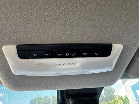 Used 2024 Nissan Versa S w/ Trunk Package FWD image 21