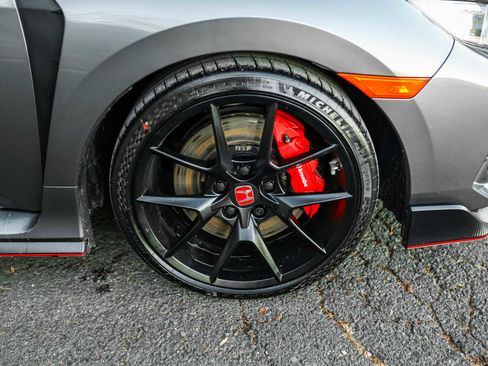 Used 2020 Honda Civic Type R image 7