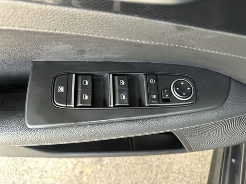 Used 2023 Kia Forte GT-Line image 15