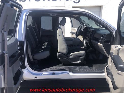 Used 2016 Ford F150 XL w/ Equipment Group 101A Mid RWD image 19