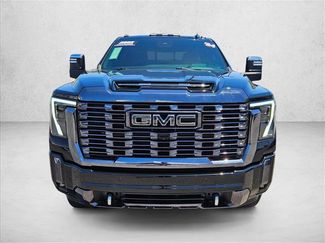 Used 2024 GMC Sierra 3500 Denali Ultimate AWD/4WD video 2