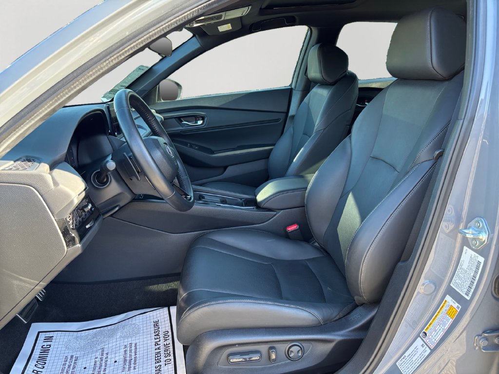 Used 2025 Honda Accord Sport image 24