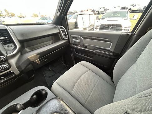 Used 2022 RAM 2500 Big Horn image 3