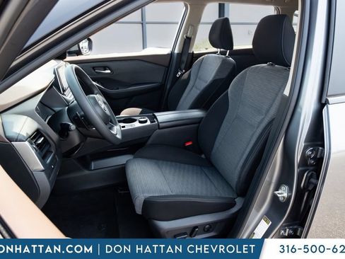 Used 2023 Nissan Rogue SV AWD/4WD image 15