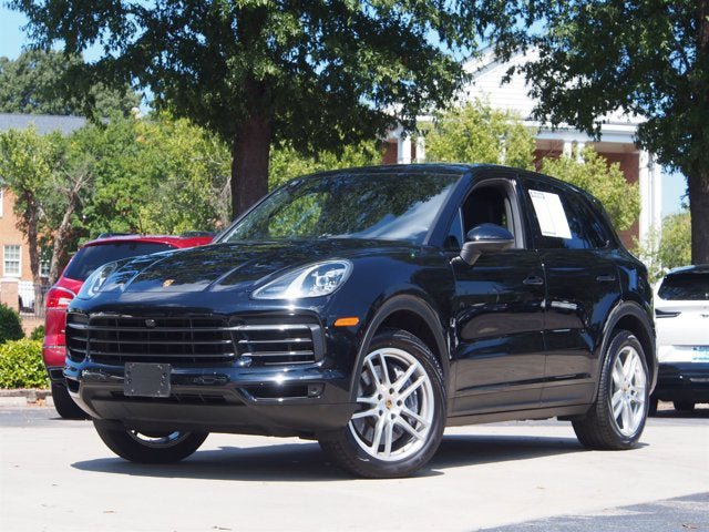 Used 2021 Porsche Cayenne AWD/4WD image 1