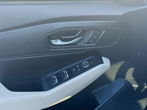 Used 2024 Honda Accord EX-L image 15