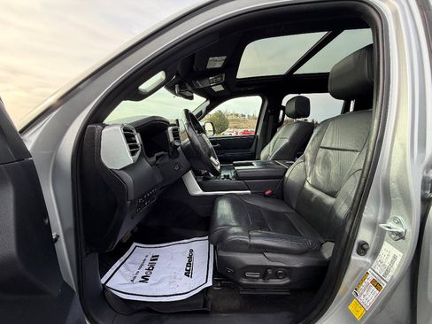 Used 2023 Toyota Tundra Platinum image 2