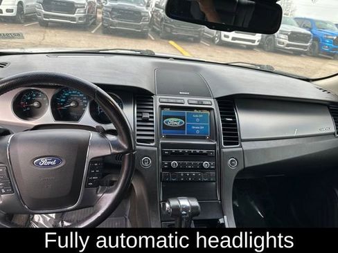 Used 2010 Ford Taurus SHO AWD/4WD image 25