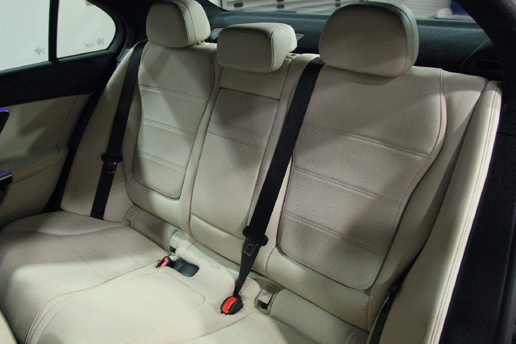 Certified 2024 Mercedes-Benz C 300 4MATIC Sedan image 29