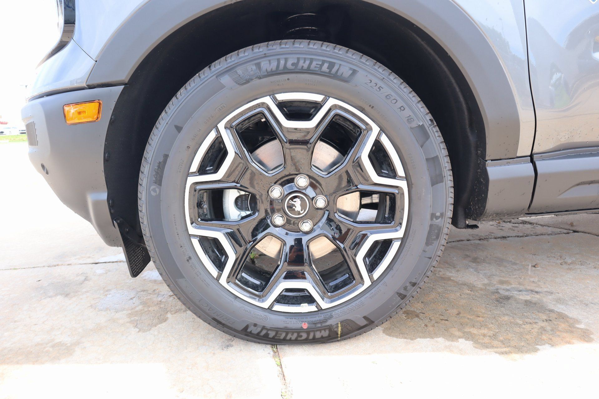 New 2025 Ford Bronco Sport Outer Banks w/ Outer Banks Tech Package+ AWD/4WD image 18