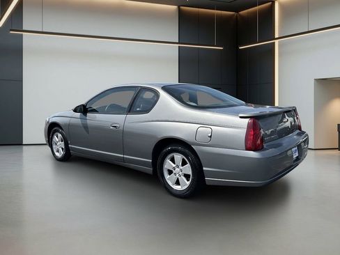 Used 2006 Chevrolet Monte Carlo LT w/ Preferred Equipment Group image 3