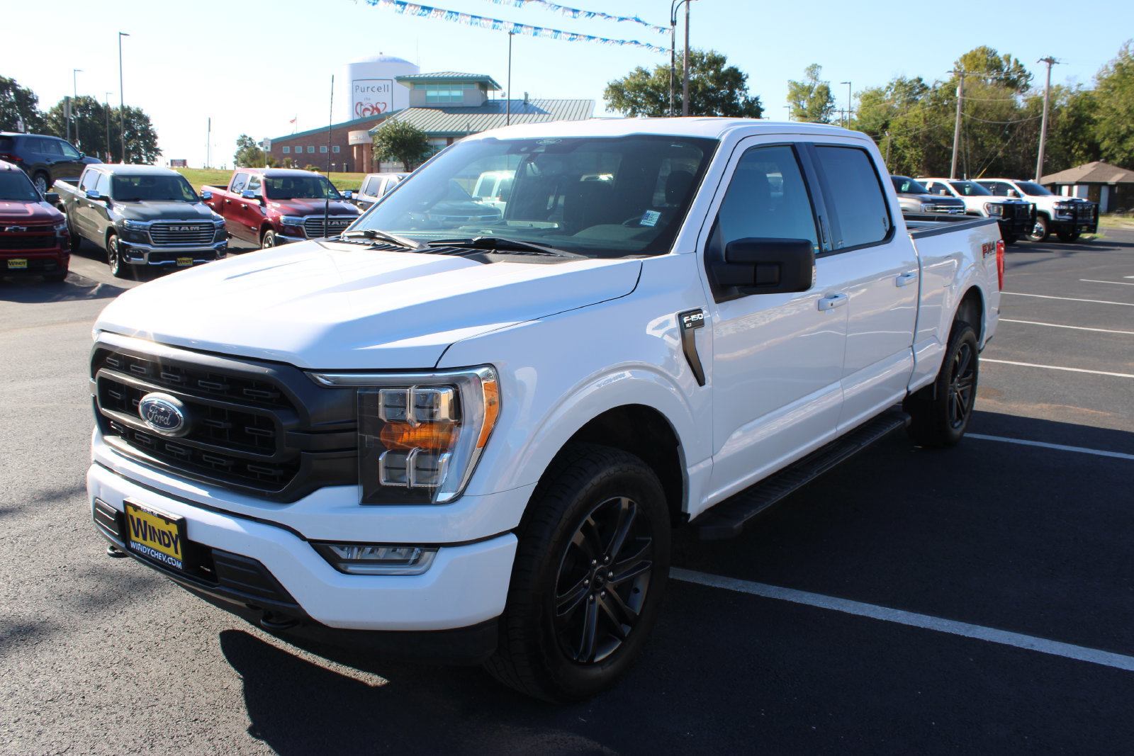 Used 2021 Ford F150 XLT w/ Equipment Group 302A High AWD/4WD image 4