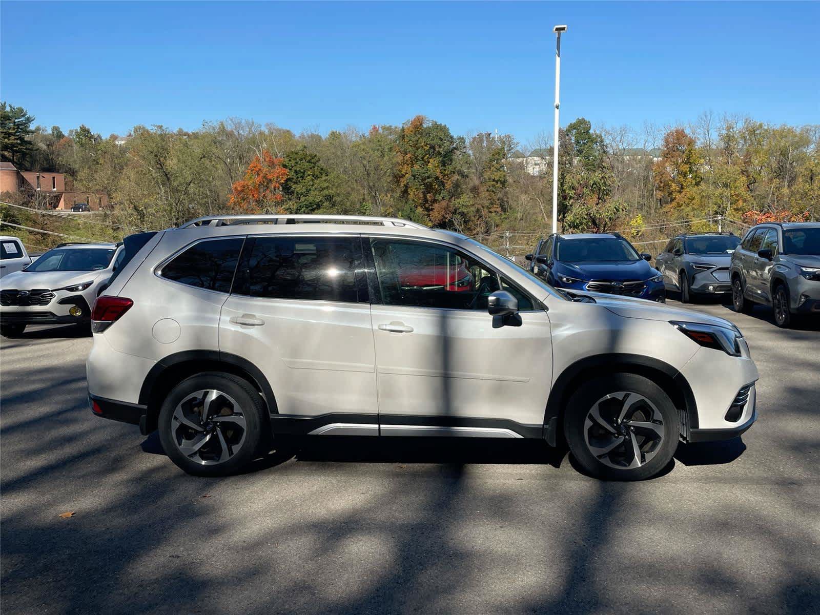 Used 2024 Subaru Forester Touring AWD/4WD image 6