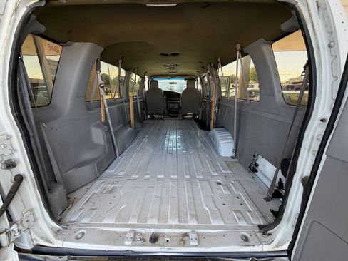 Used 1997 Ford E-350 and Econoline 350 XL RWD image 16