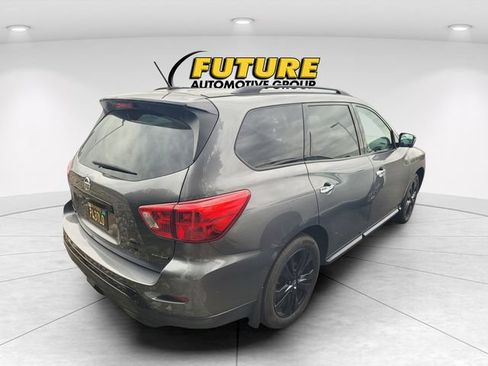 Used 2018 Nissan Pathfinder SL w/ Midnight Edition Package AWD/4WD image 3