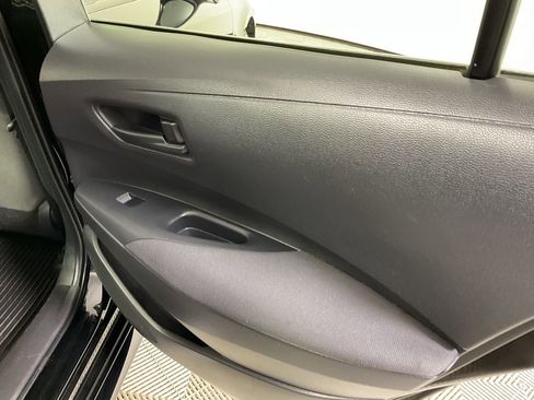 Used 2023 Toyota Corolla LE w/ LE Convenience Package image 21