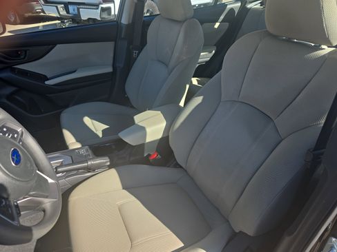 Used 2023 Subaru Impreza Premium image 16