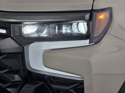 New 2026 Chevrolet Silverado 1500 ZR2 w/ Dark Appearance Package image 9