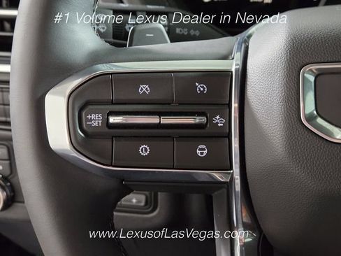 Used 2026 GMC Yukon XL Denali w/ Denali Reserve Package AWD/4WD image 31