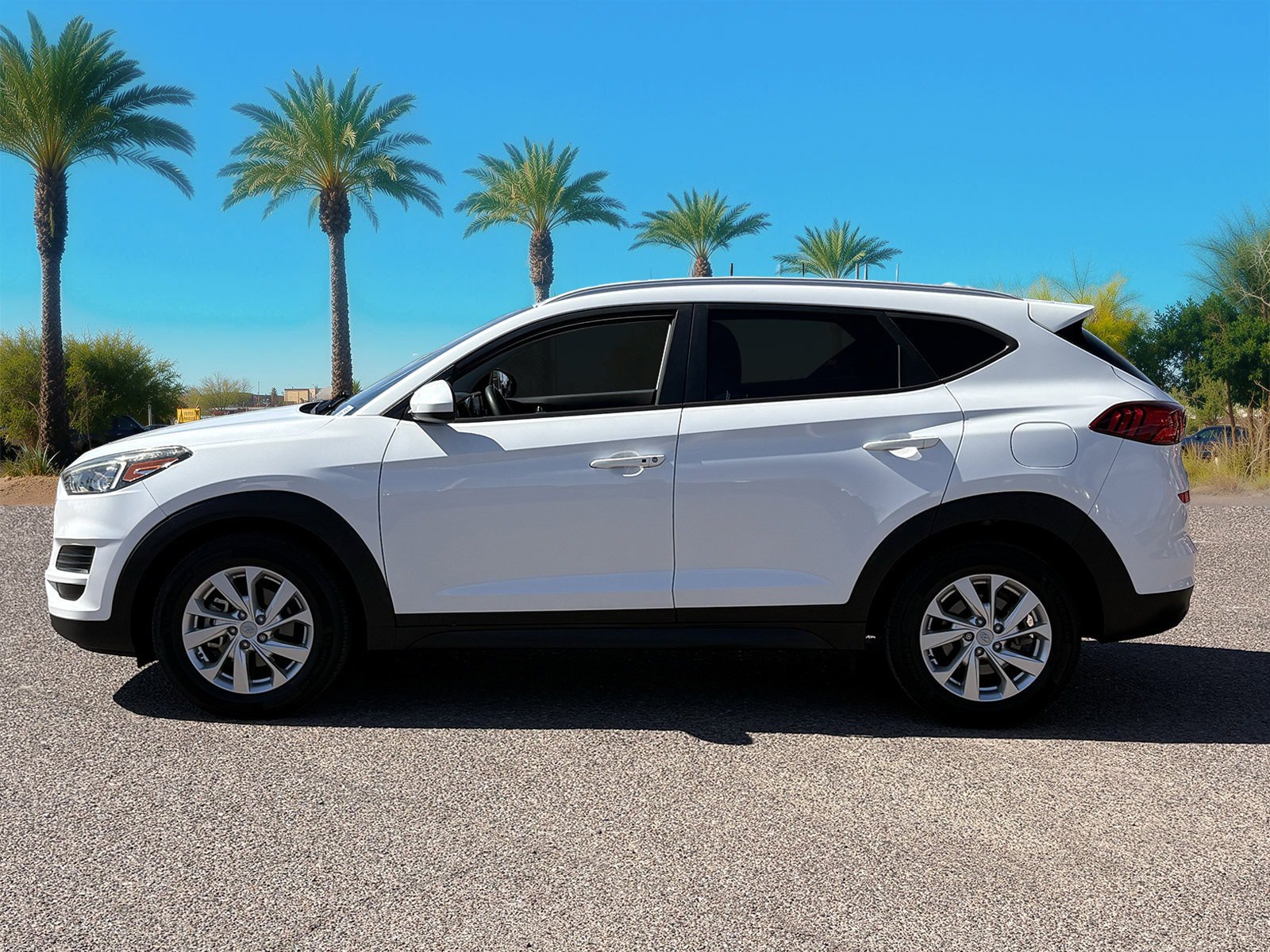 Used 2019 Hyundai Tucson Value w/ Cargo Package FWD image 2
