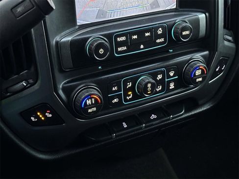 Used 2015 Chevrolet Silverado 1500 LT w/ LT Convenience Package image 28