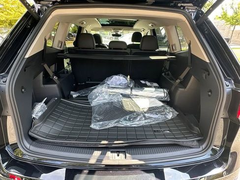 New 2026 Volkswagen Atlas Peak Edition AWD/4WD image 18