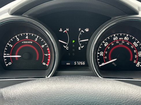 Used 2012 Toyota Highlander FWD image 24